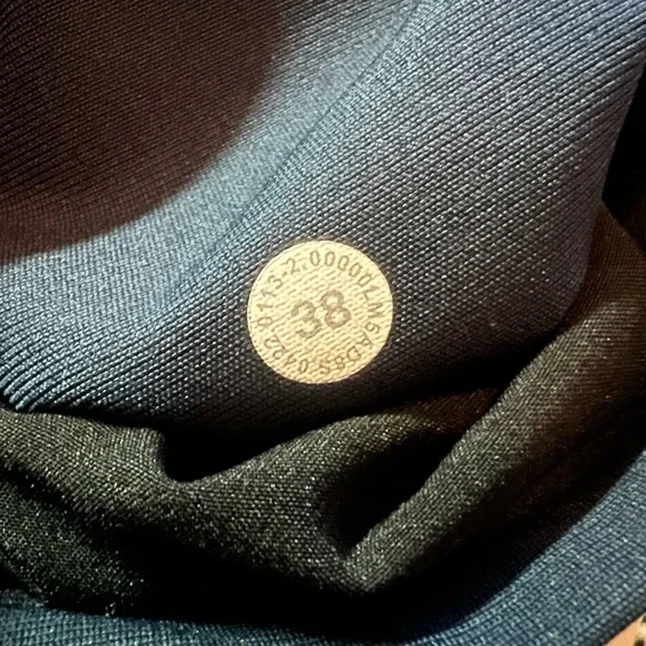 Lululemon Men’s ABC 5 Pocket‎ Slim Fit Navy Pants SZ 38 - Picture 7 of 7